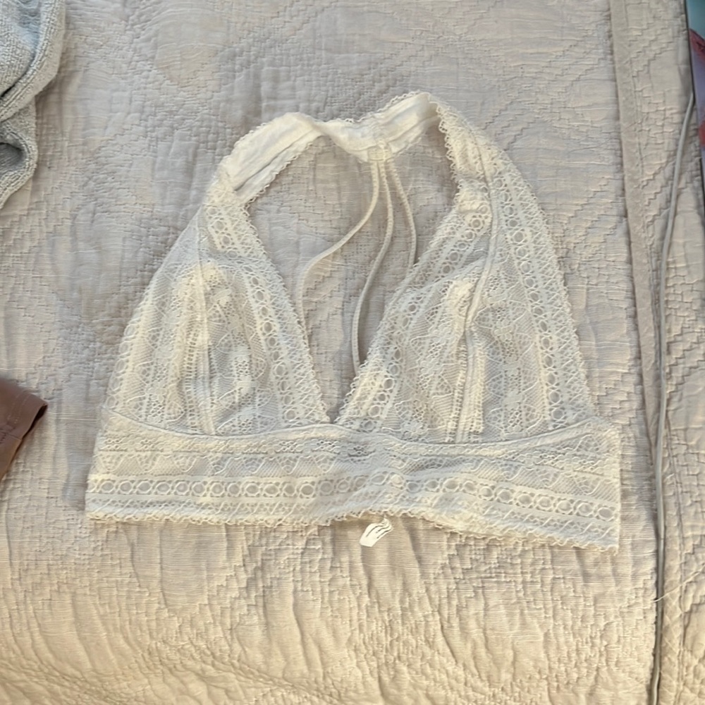 *URBAN OUTFITTERS* White bralet